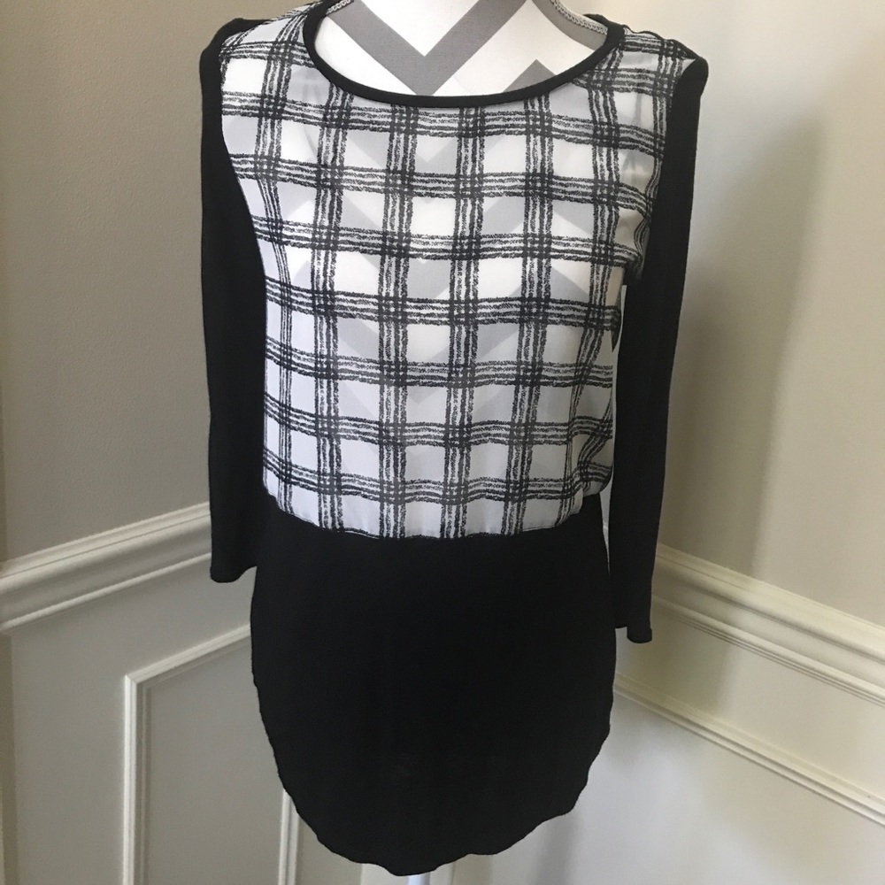 Vince Camuto hi-lo tunic
